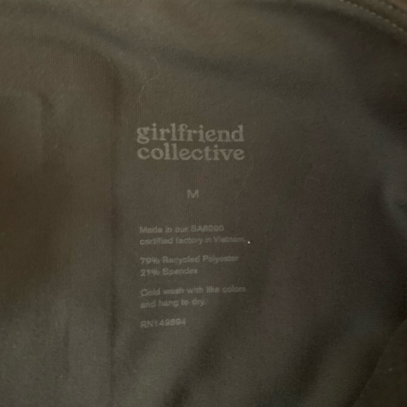 Two pairs girlfriend collective leggings - Picture 3 of 6